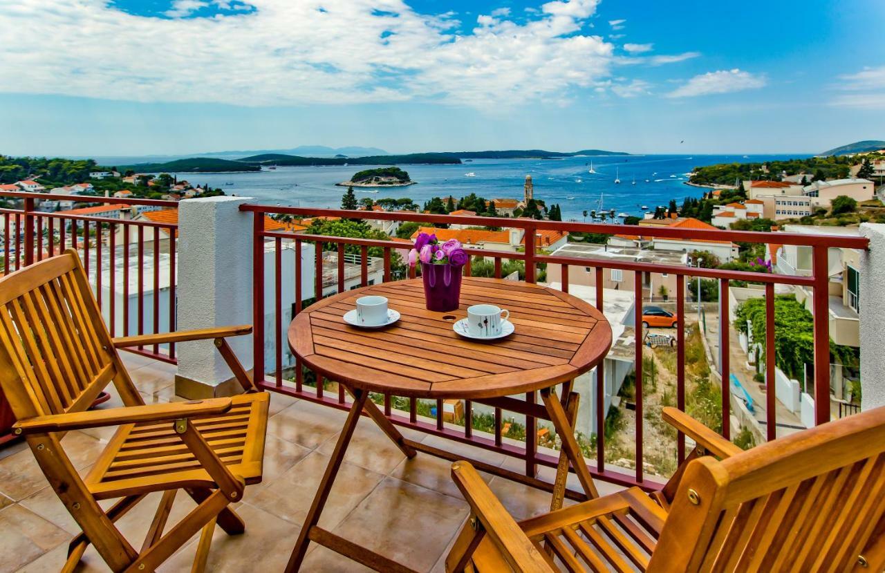 Apartments Ivusic Hvar Town Kültér fotó