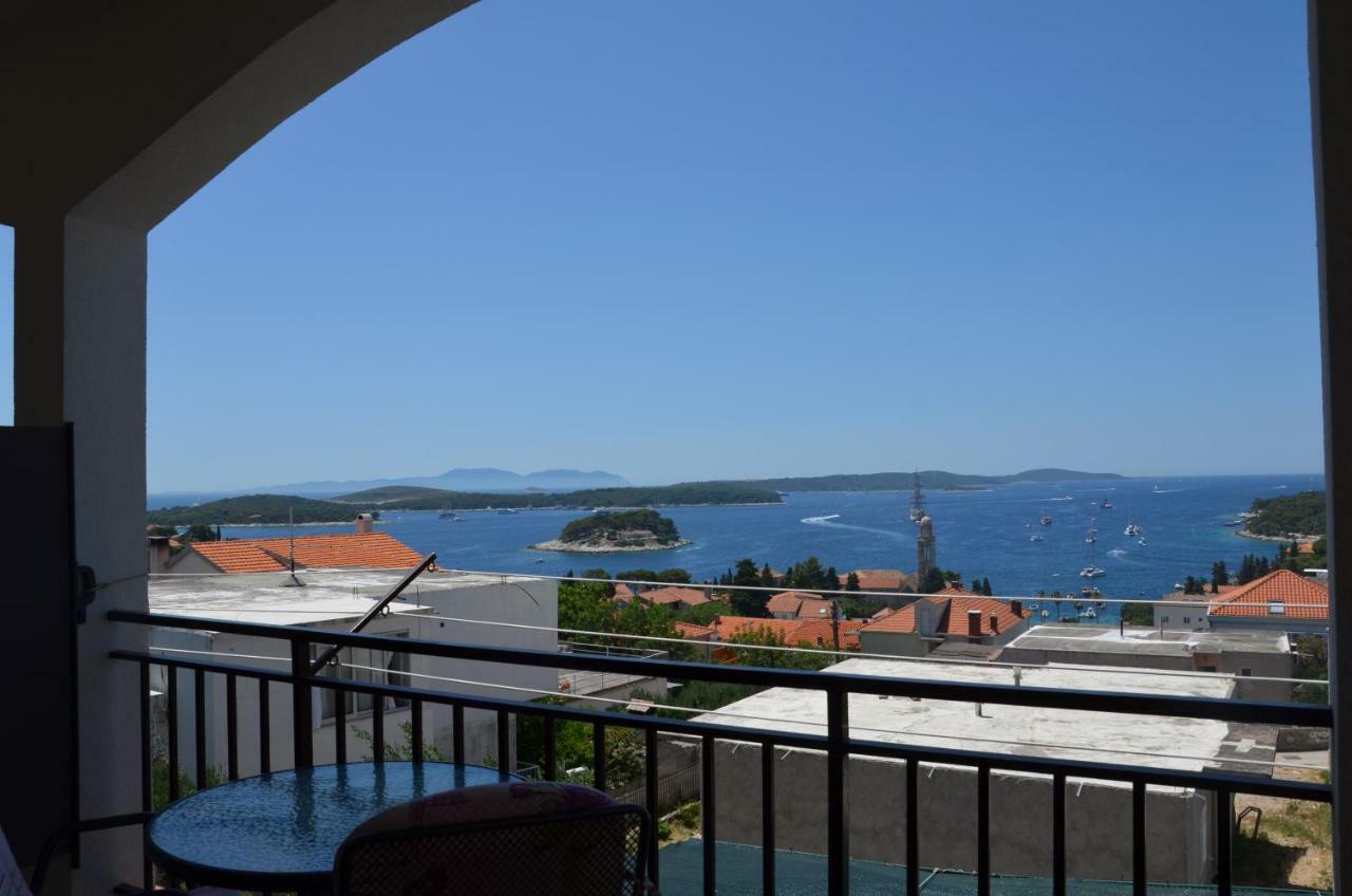 Apartments Ivusic Hvar Town Kültér fotó