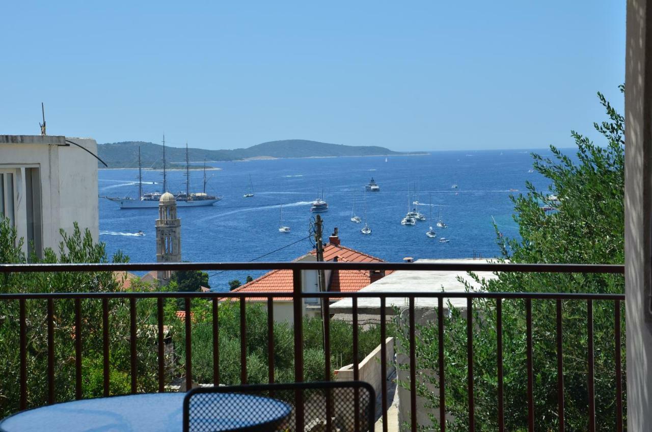 Apartments Ivusic Hvar Town Kültér fotó