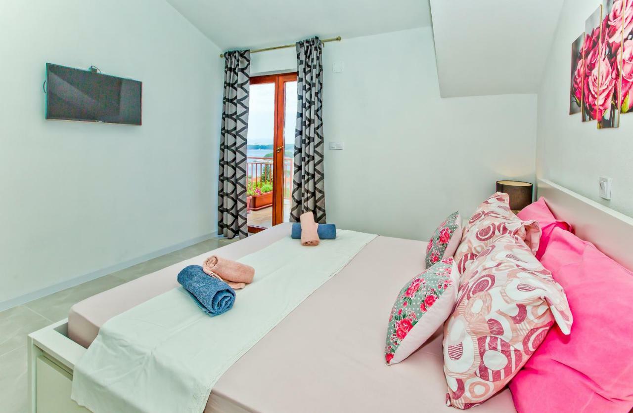 Apartments Ivusic Hvar Town Kültér fotó