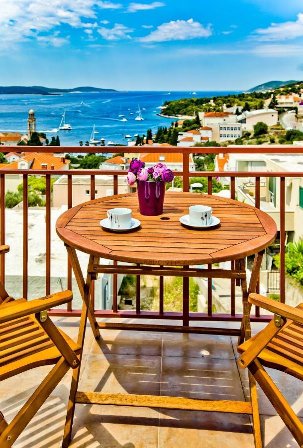 Apartments Ivusic Hvar Town Kültér fotó